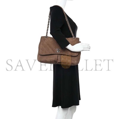 CHANEL LARGE QUILTED NUBUCK NATURAL BEAUTY SPLIT POCKET FLAP SHOULDER BAG (33*22*9cm)